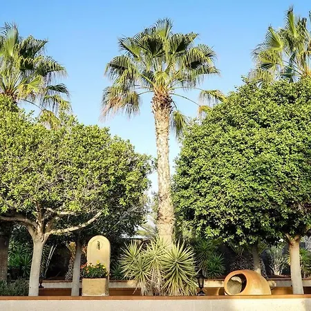 Palmeras Villa *